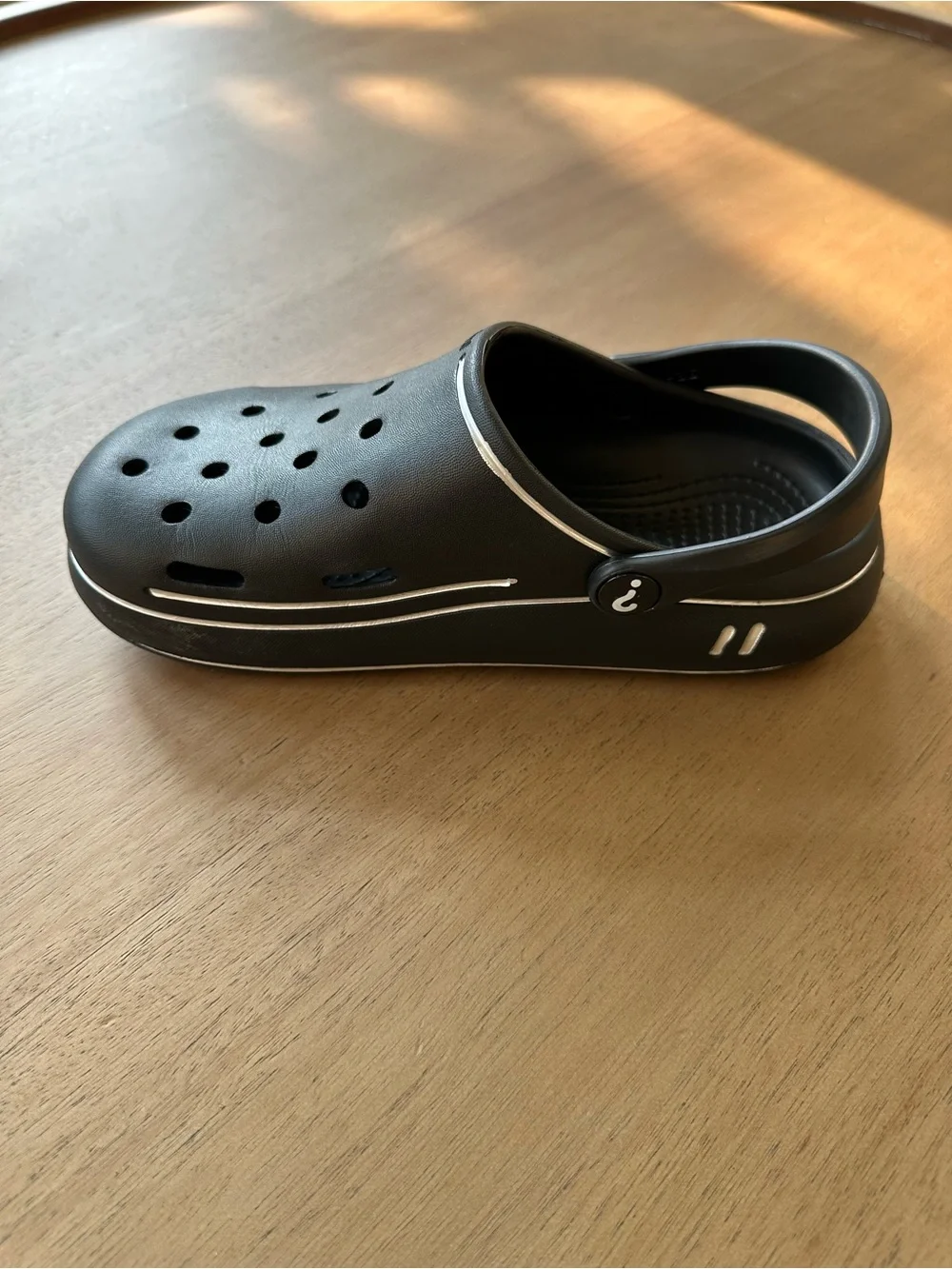Clogs, US Size 3.5 Big Kid / EU 35–36, Black